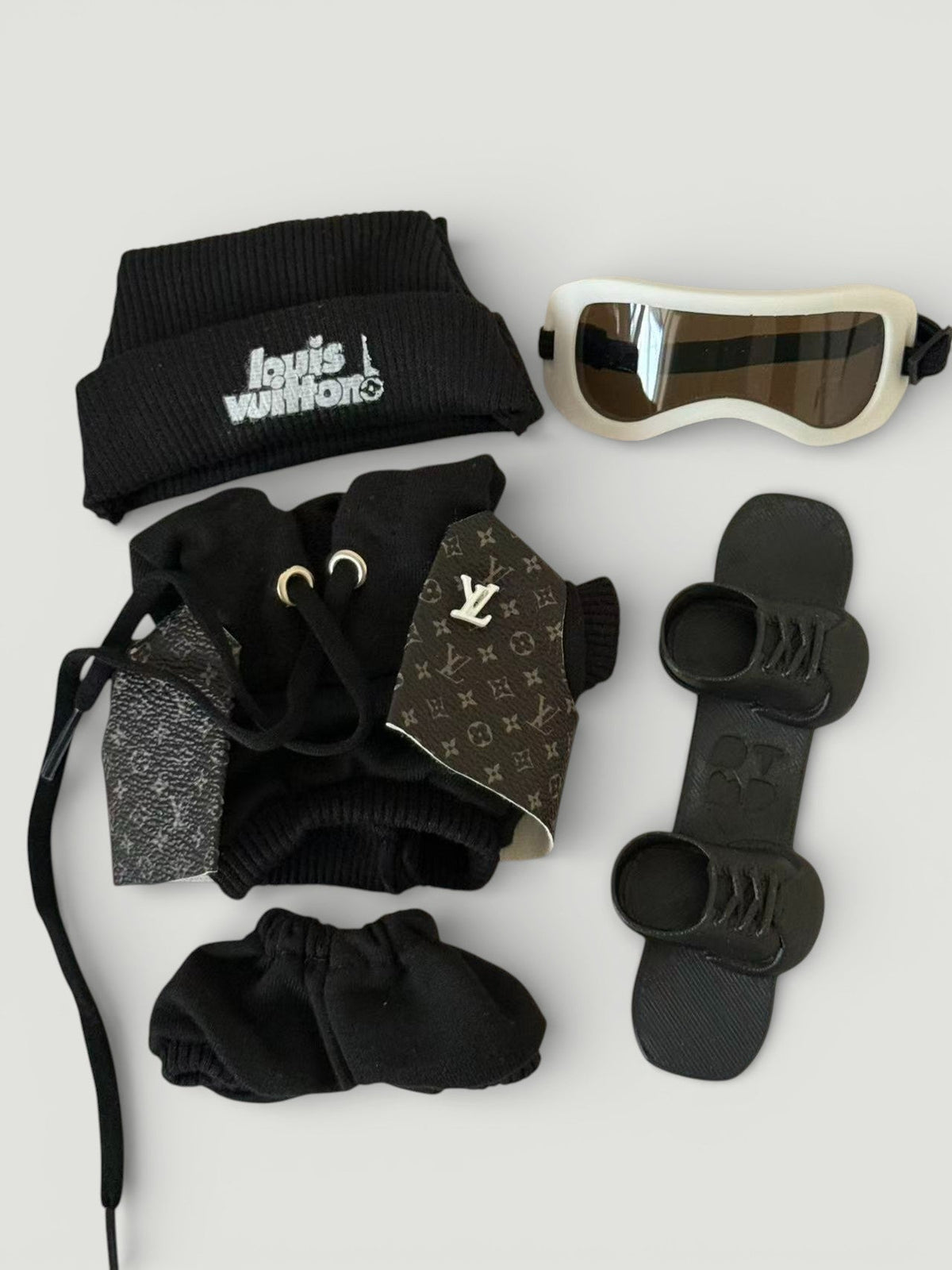 Labubu outfit collection(⚡ Ships Next Business Day)