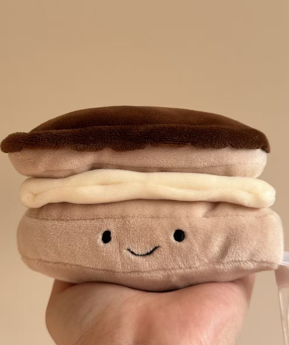 Jellycat Pretty Patisserie Eclair