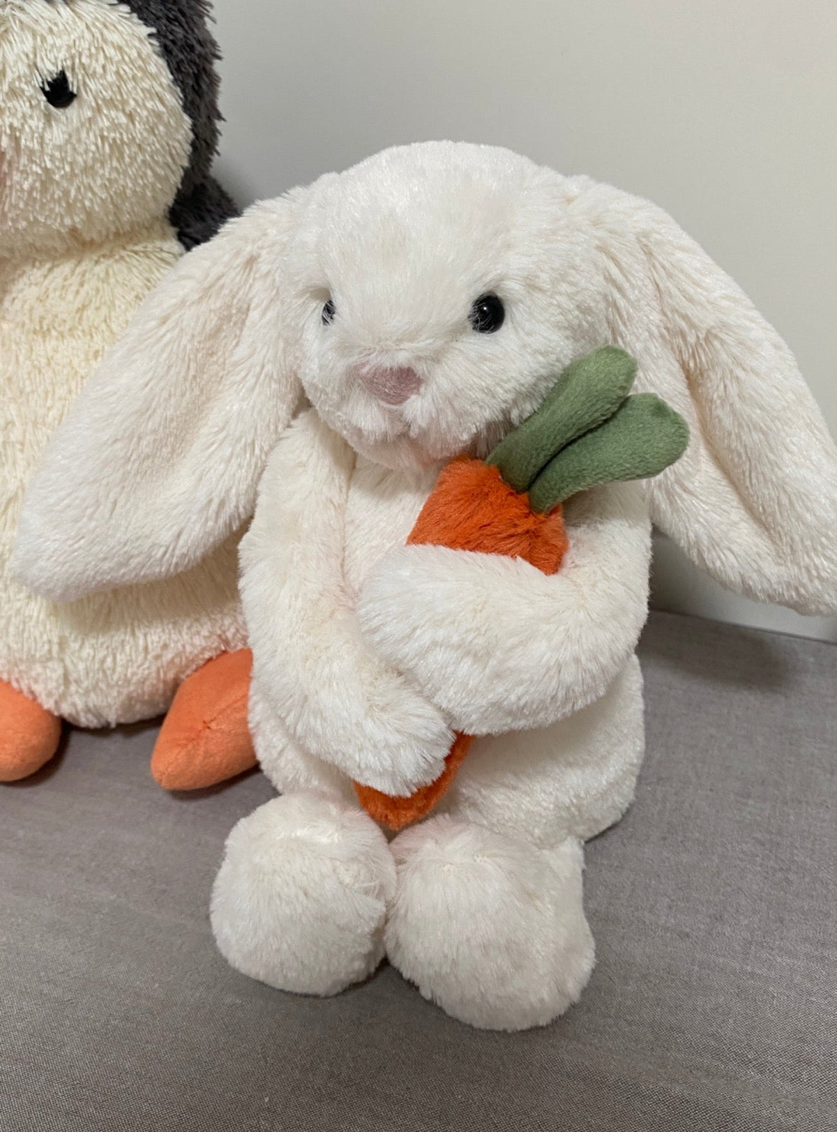 Jellycat Bashful Carrot Bunny 18CM - product image 2