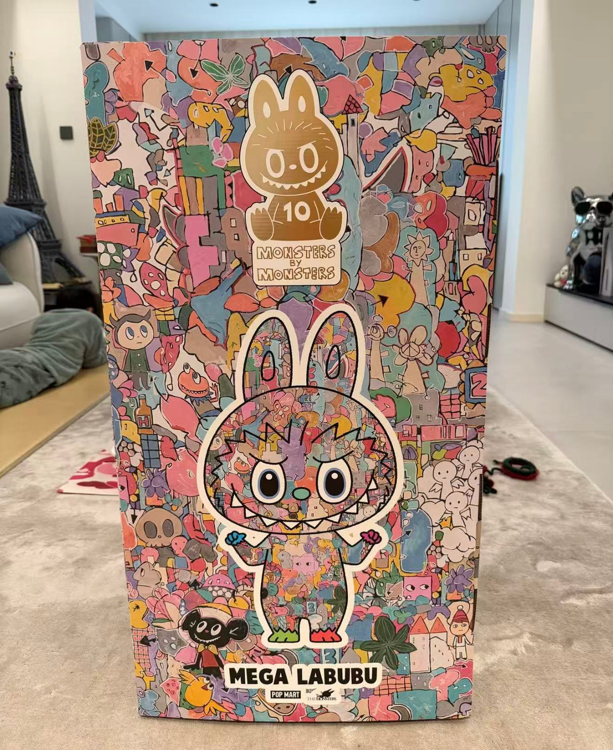 MEGA LABUBU 400% Tenth Anniversary